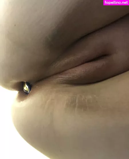 Catholicvirgin OnlyFans Thumbnail #4RP3aJ25tW