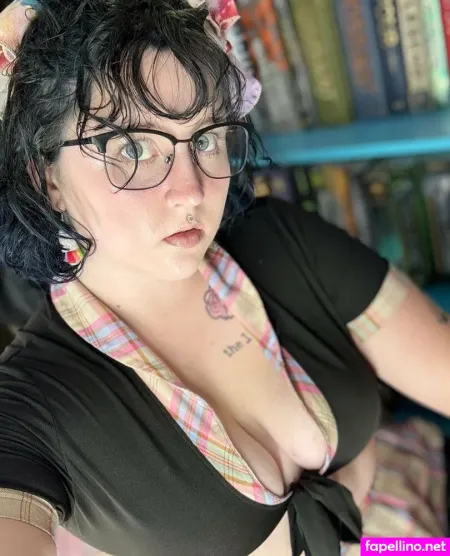 Catholicvirginfree OnlyFans Thumbnail #9YXSDYx2kq