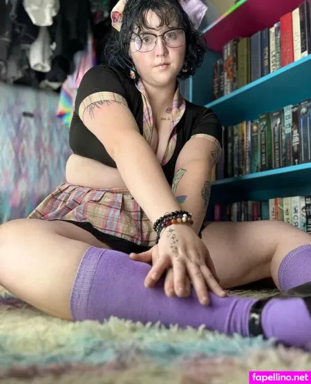 Catholicvirginfree OnlyFans Thumbnail #c3hmN0Atvv