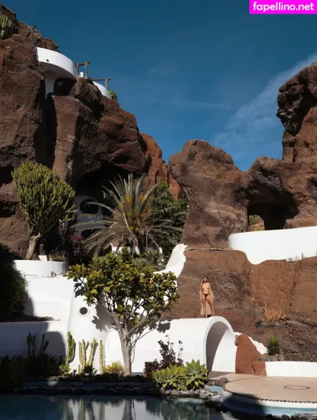 Cathy Hummels OnlyFans Thumbnail #4uCtNPn1yI