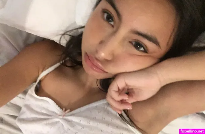 Catiaccino OnlyFans Thumbnail #s70WMVosNg