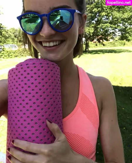 Catie Munnings OnlyFans Thumbnail #0VvbPr4p6p