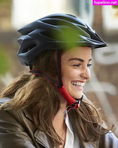 Catie Munnings OnlyFans Thumbnail #8i2X2IoH0n