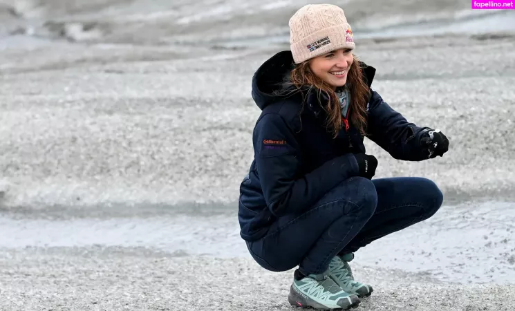 Catie Munnings OnlyFans Thumbnail #L4LYgXsoWe