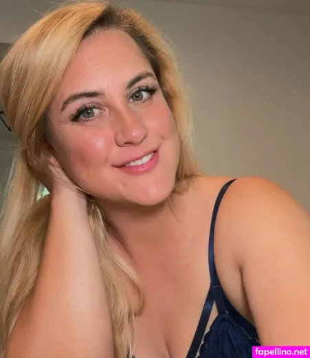Catie P OnlyFans Thumbnail #bHeyOD0K8T