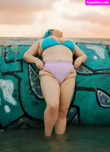 Catieamber01 OnlyFans Thumbnail #Wh8L38o4hh