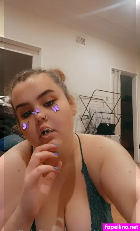 Catiebaby00 OnlyFans Thumbnail #Uq2YbmzMzK