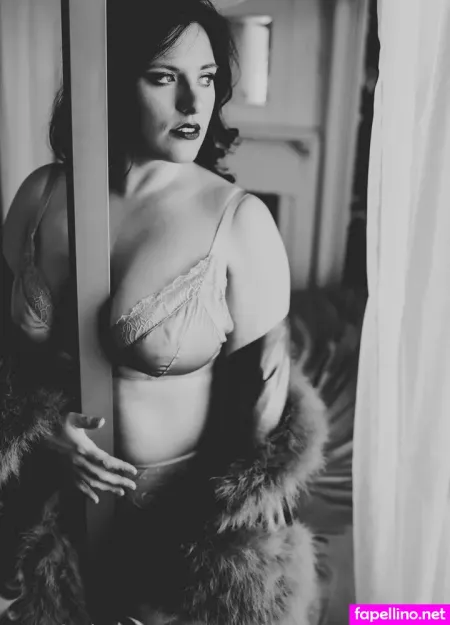 Catieosaurus OnlyFans Thumbnail #E6qJ8auTTn