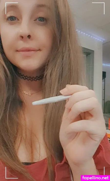Catlb420 OnlyFans Thumbnail #4rmCC3MPlR