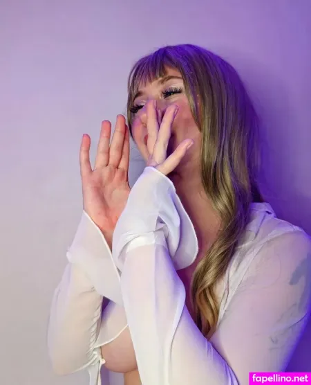 Catrisemae OnlyFans Thumbnail #PXsDaBwxkJ