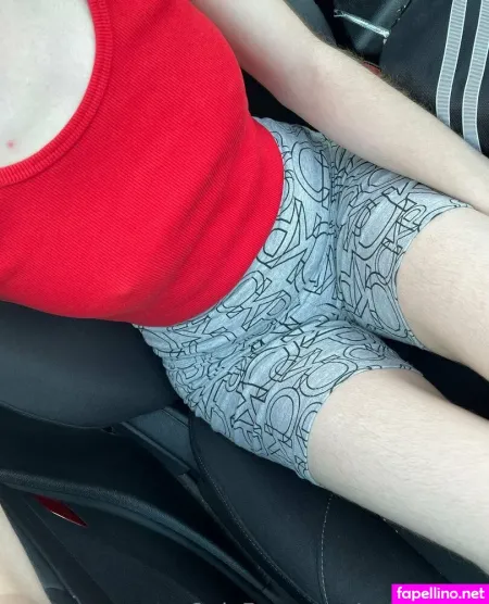 Catsidhexo OnlyFans Thumbnail #S2fL0rmm40