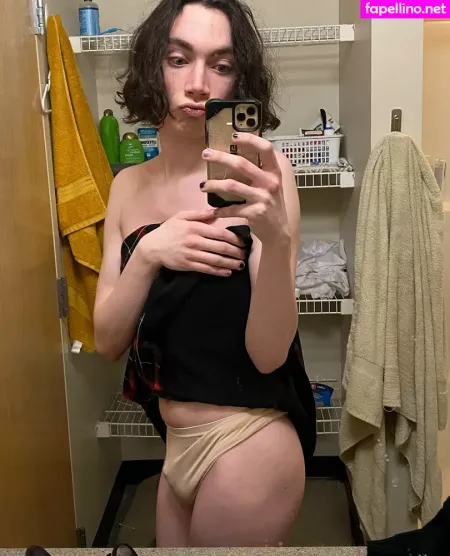 Catsnvodka OnlyFans Thumbnail #B9q8NKJA0H