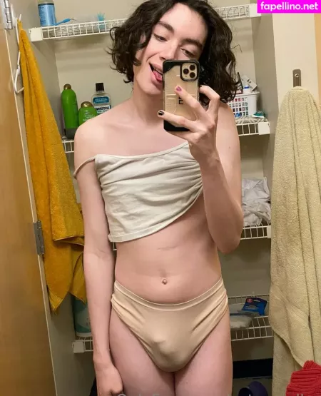 Catsnvodka OnlyFans Thumbnail #W13wrpJ5yx