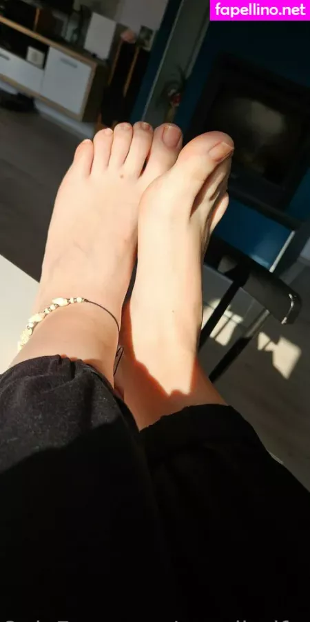 Cavalierifeetfree OnlyFans Thumbnail #8YmjnJOLzC