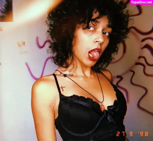 Caxinhox OnlyFans Thumbnail #PjTkAI5hcm