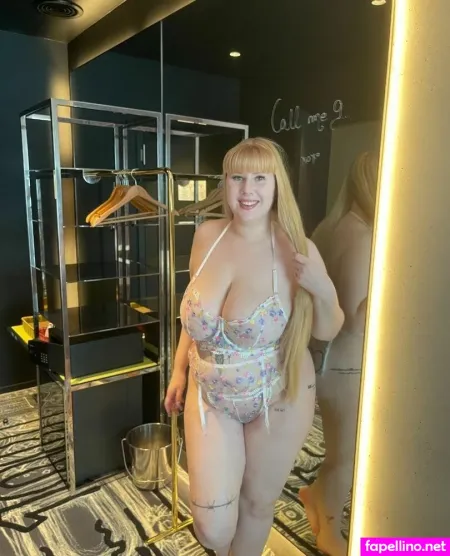 Caylasnow OnlyFans Thumbnail #XY6CmVucQc