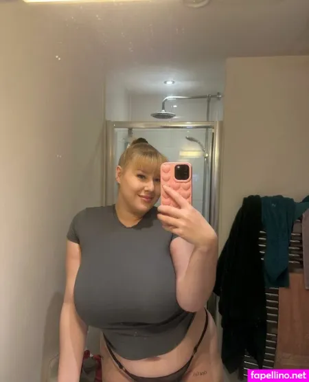 Caylasnow OnlyFans Thumbnail #rsyYkSElNu