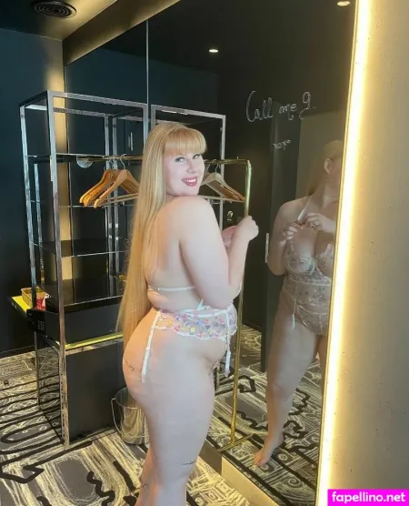 Caylasnow OnlyFans Thumbnail #ti6QojB3W5