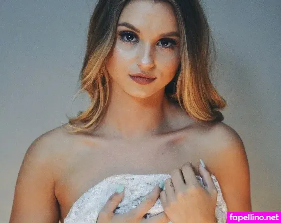 Caylee Odle OnlyFans Thumbnail #HWk7Y4atMb