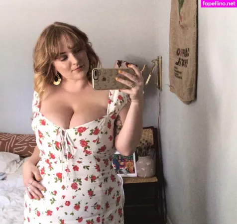 Cayley M OnlyFans Thumbnail #2YNJENKcvT