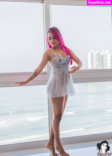 Cayra Suicide OnlyFans Thumbnail #yylFrSoHw7