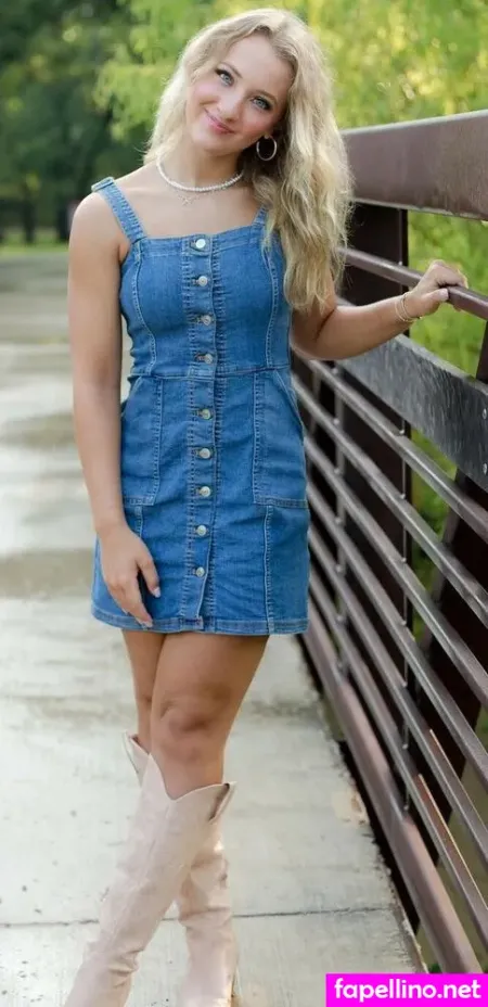 Caytlee Poole OnlyFans Thumbnail #hVTE4Aaqsw