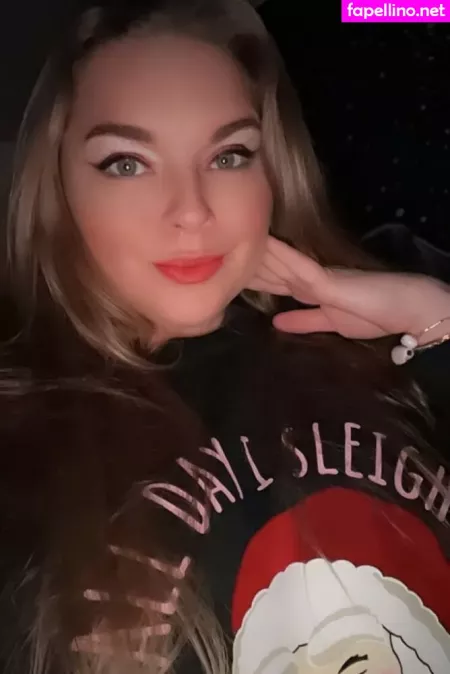 Cbeezeec OnlyFans Thumbnail #Qo2C1H6FtY