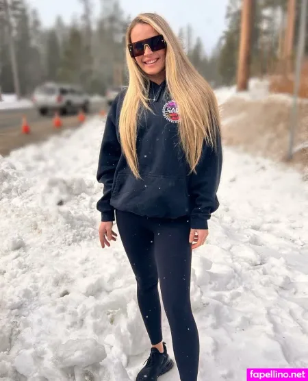 Cchristina Lee OnlyFans Thumbnail #hMtbR6gnmk