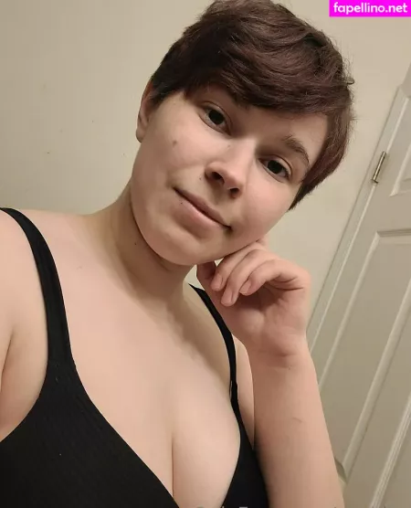 Ccnicky OnlyFans Thumbnail #J6tyBIr0JR