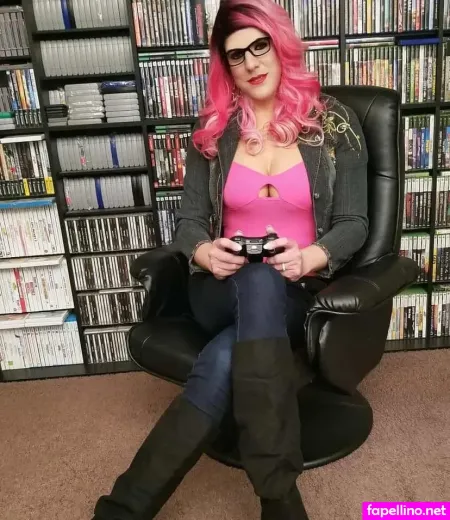 Cd Emily Florence OnlyFans Thumbnail #WmnHpmhyxX