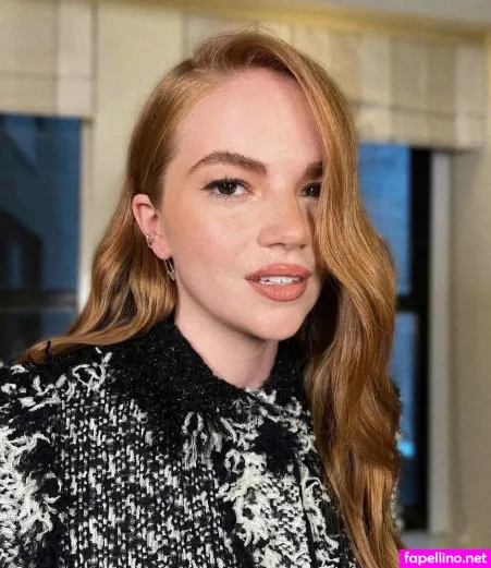 Ceara Coveney OnlyFans Thumbnail #dck3VWU7ro