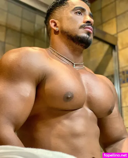 Ceballero OnlyFans Thumbnail #i21Gb9HFKg