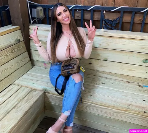 Cececorrea OnlyFans Thumbnail #mzFECrTyFI