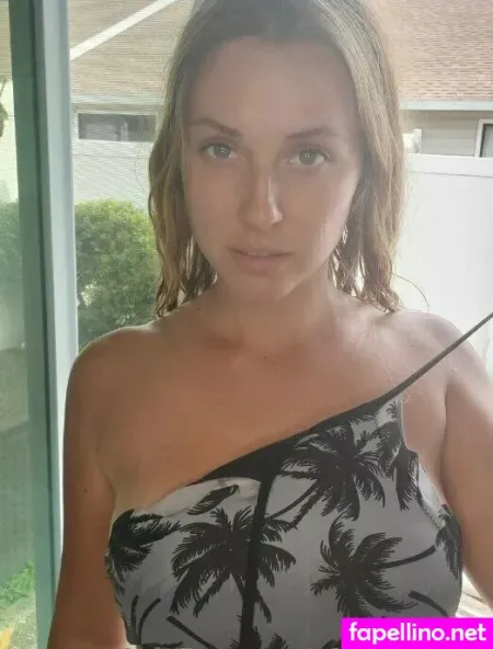 Cecelexvip OnlyFans Thumbnail #2WUwY8Bkm2