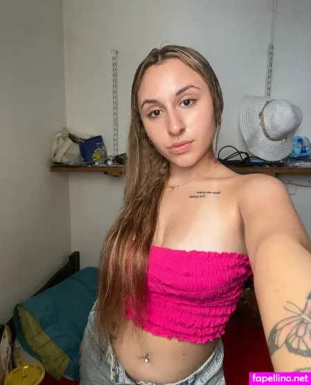 Ceciikiss OnlyFans Thumbnail #CbFl7UxeoU