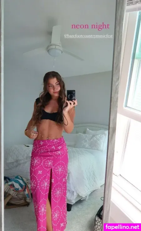 Cecilia Dalfonso OnlyFans Thumbnail #UN7tnpVvOF