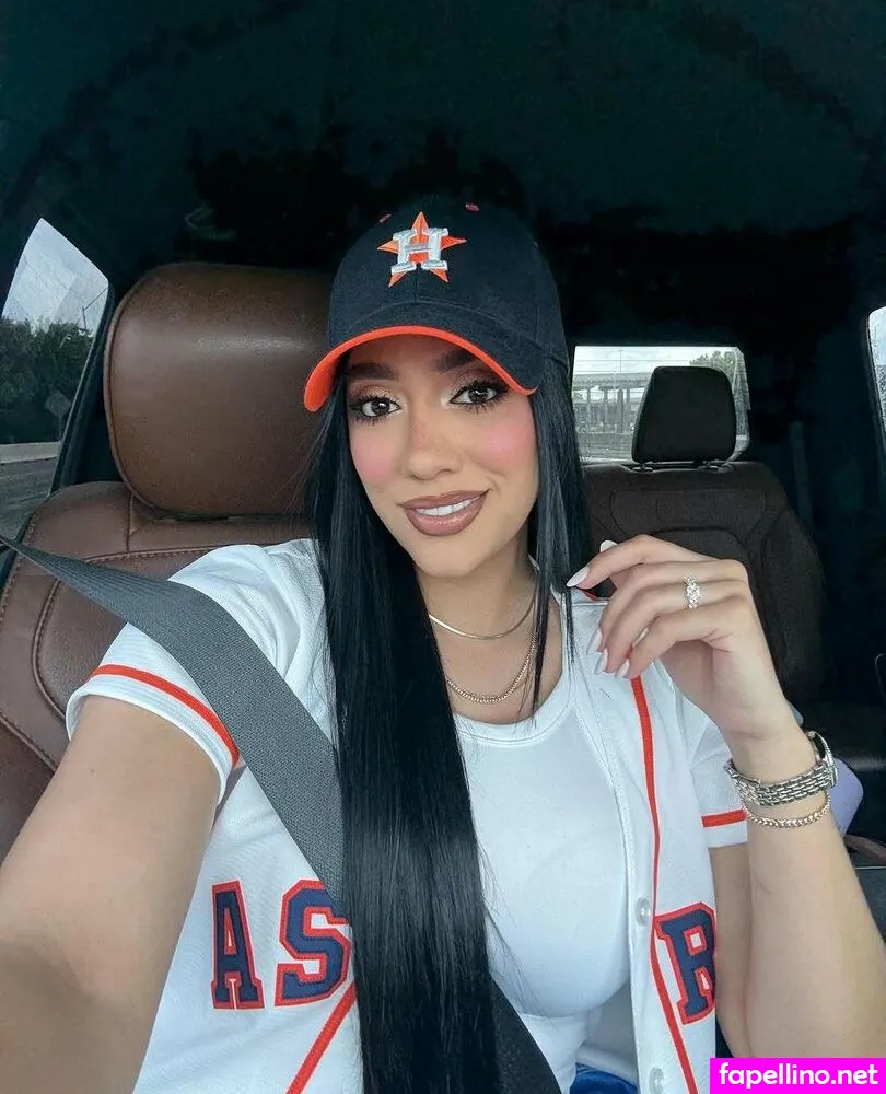 ceciliarossellhn Nude Leaked OnlyFans Photo #9oLNGtPDfO