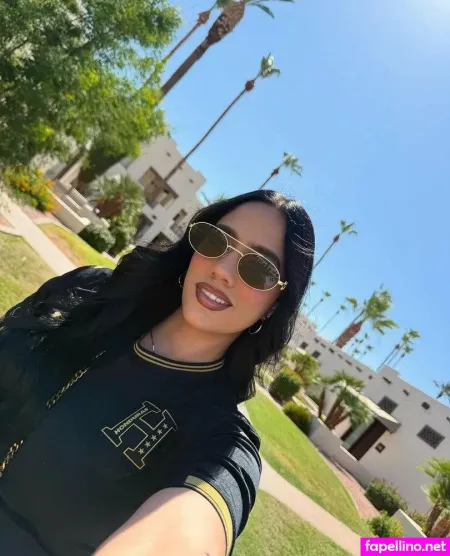 Cecilia Rossell OnlyFans Thumbnail #tpGOETfMcz