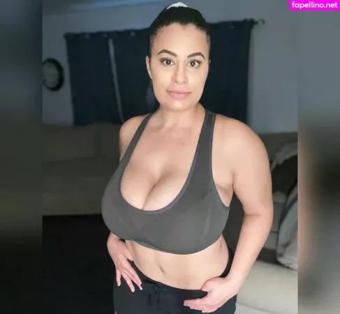 Cecilia OnlyFans Thumbnail #zAaxMdIjRt