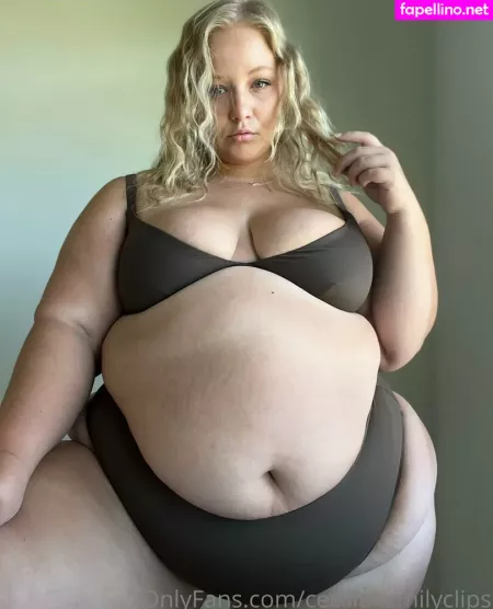 Ceciliaxemilyclips OnlyFans Thumbnail #4D7MtavZ6w