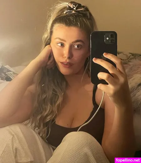 Cecily Hitchcock OnlyFans Thumbnail #eJSkXCt1Xo