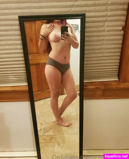 Cecilymarks OnlyFans Thumbnail #uT9NAZ79S6