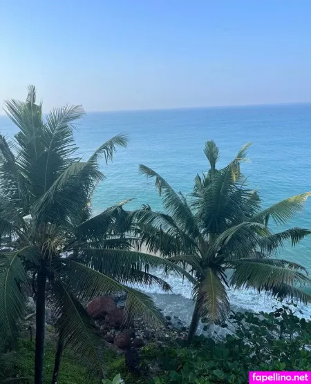 Ceeceerosefree OnlyFans Thumbnail #mZ3G7UpUng