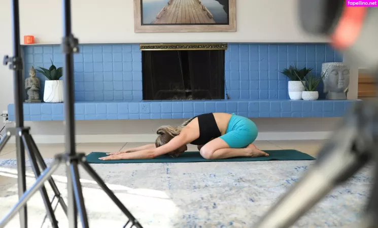 Ceecoco OnlyFans Thumbnail #DGQv3pSFS0