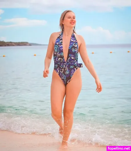 Cela Lopes OnlyFans Thumbnail #2kmg7Y7znK