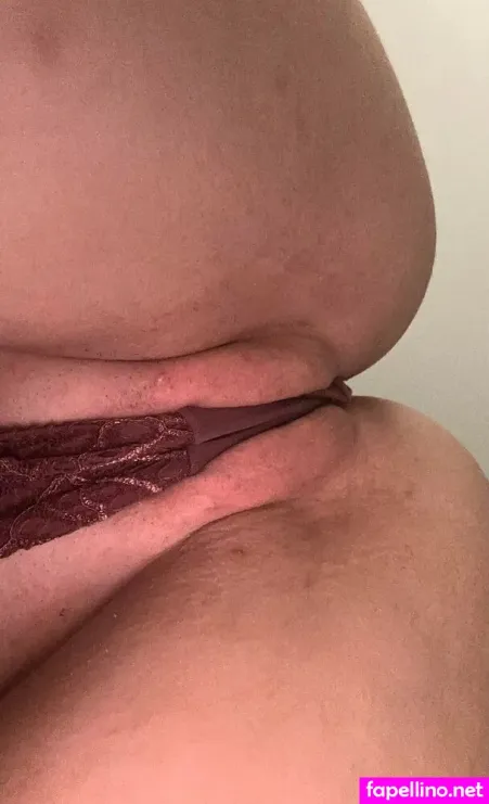 Celaena4you OnlyFans Thumbnail #TXOvLpoSfL