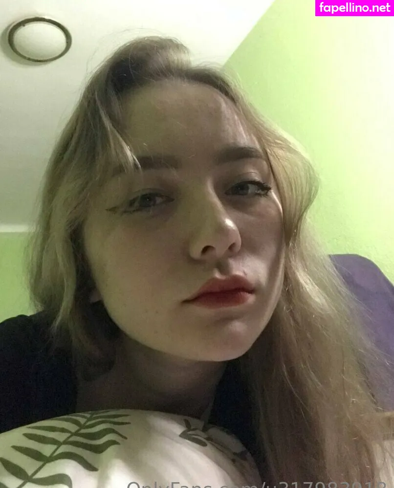 celebrity_hannah_montana Nude Leaked OnlyFans Photo #0AYb7Py3Ut