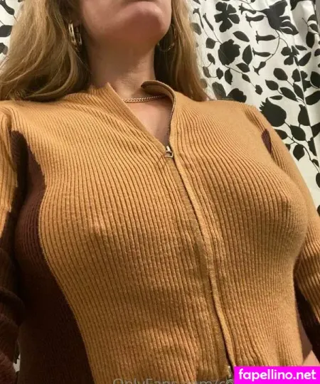 Celeste Belle OnlyFans Thumbnail #unbpnLKKxh