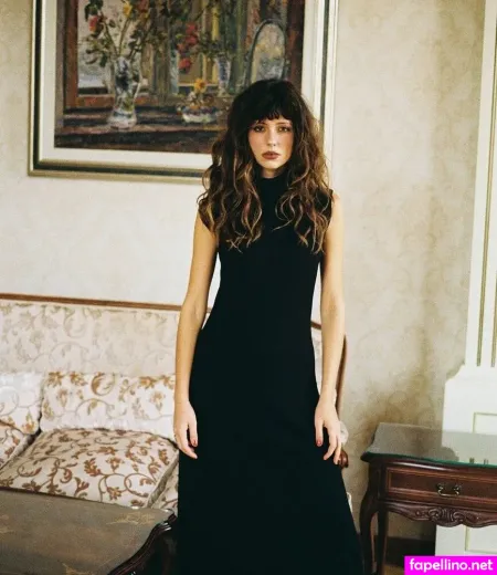 Celeste Dalla Porta OnlyFans Thumbnail #fYPna44q3D