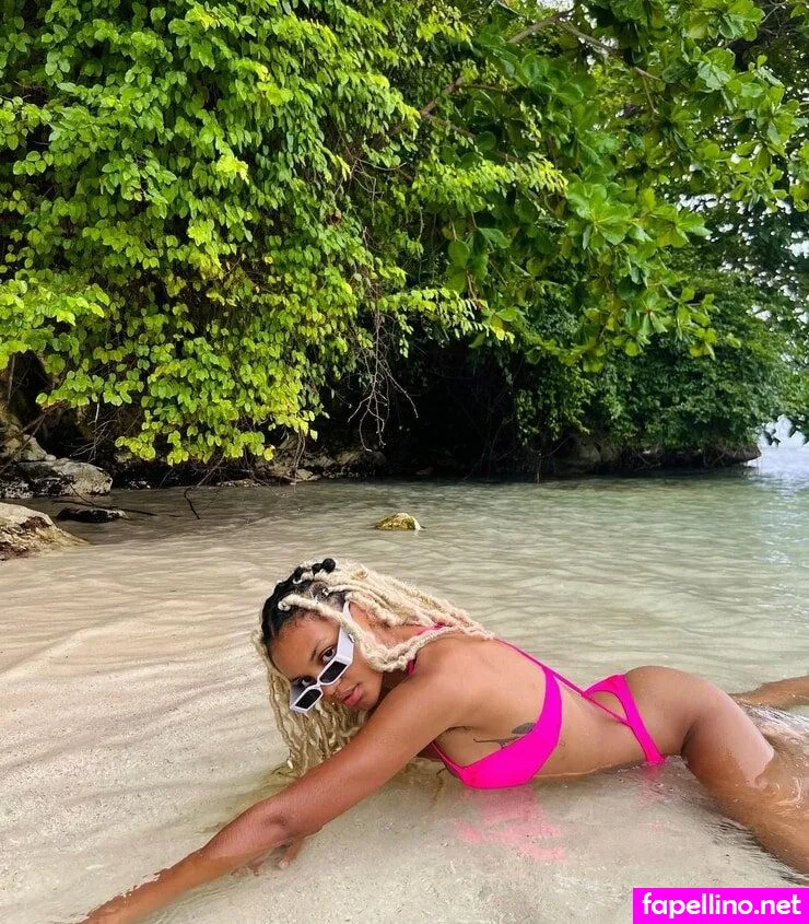 celeste_oconnor, scar_oconnor_ Nude Leaked OnlyFans Photo #9KbLjasqbl